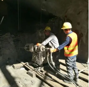 潜江水下抗分散灌浆料特点 水下不分散注浆料介绍